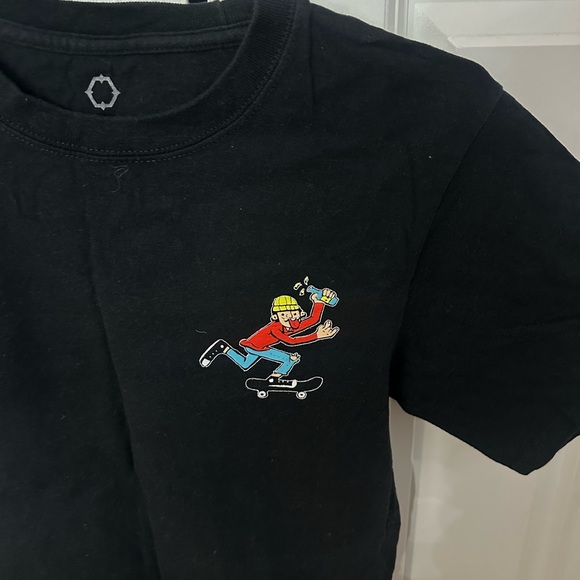 Black T-shirt - Picture 3 of 12